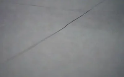 2 líneas paralelas que intersectan con otras líneas en varios ángulos