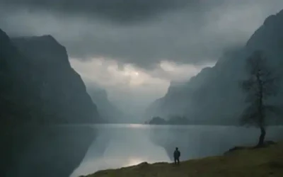 Paisaje del siglo XVIII con nubes dramáticas