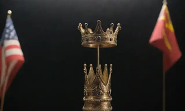 Una corona majestuosa en un fondo oscuro